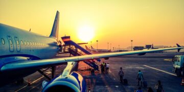 Buy cheap airline tickets, how do you do that? We have 3 tips!