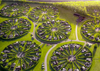 This community in Denmark, lives in these surreal gardens