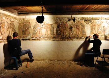 Mayan art found in a home reveals important historical notes