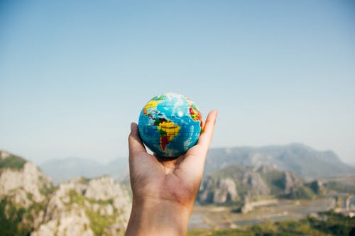 A 5-step guide to planning your trip around the world