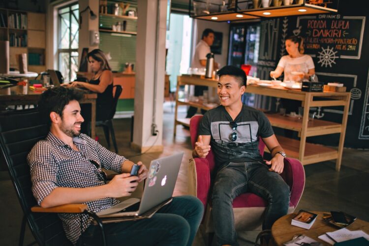 You should know this before you book a hostel!