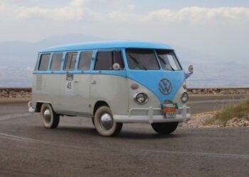 Volkswagen Microbus: the symbol of counterculture