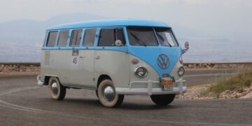 Volkswagen Microbus: the symbol of counterculture