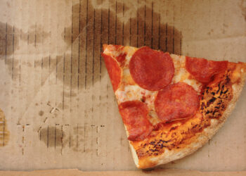 The man who wanted hot pizza mid-flight
