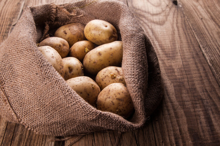Tips and tricks to prevent potatoes from turning brown