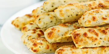 The garlic bread fries that will satisfy your cravings
