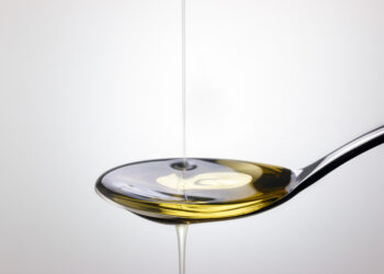 The amazing oil and water trick