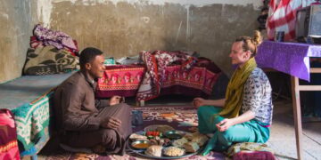 How to meet locals wherever you go