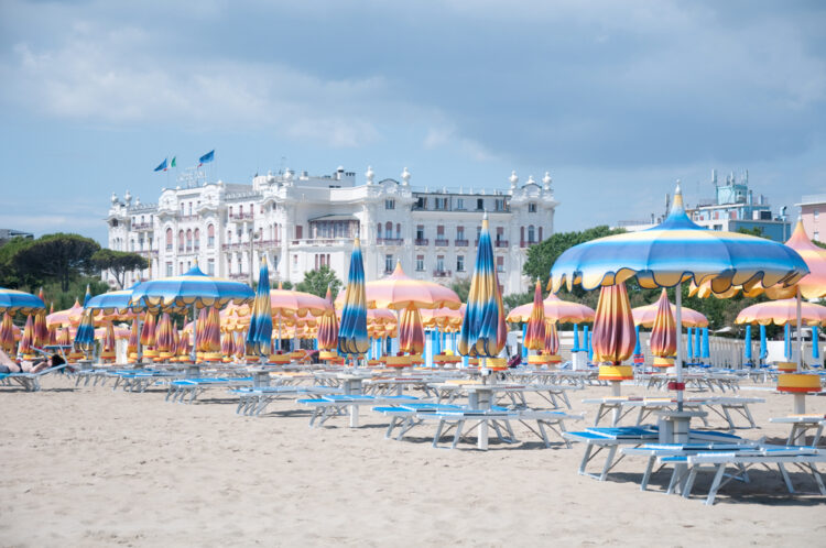 The Political and Environmental Wars to Reclaim the Beaches in Italy