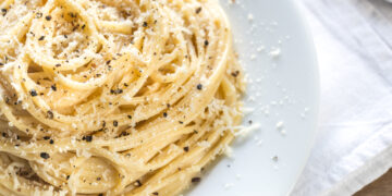 A new take on cacio e pepe.