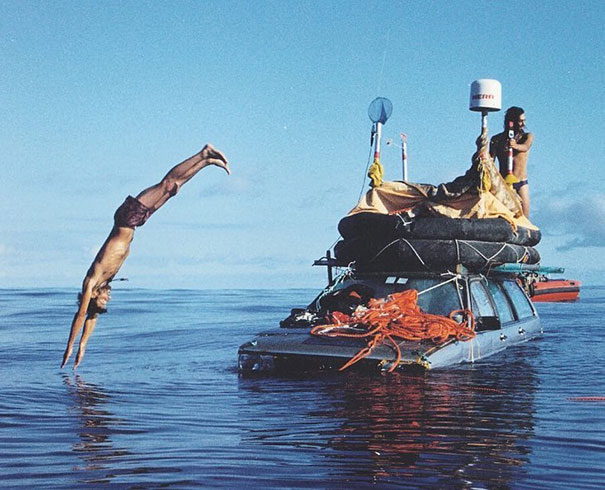 These 2 man spent 119 days in a floating car and crossed the Atlantic